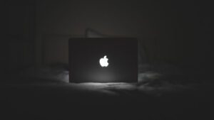 OLED MacBook Pro